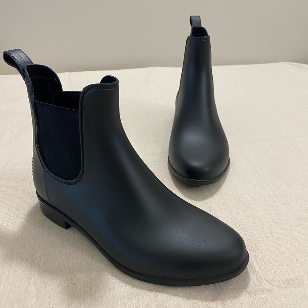 Storm by Cougar Chelsea waterproof boots